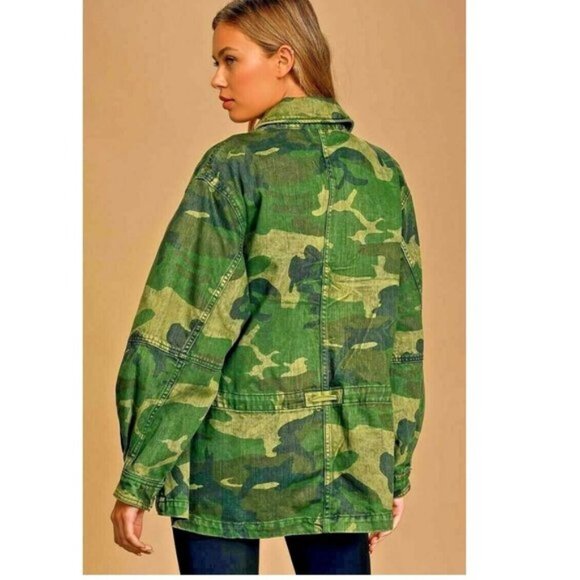 FREE PEOPLE Lightweight Jacket In Camo-green - Picture 2 of 11